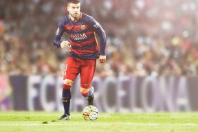 张雨霏接力比赛中发挥稳定表现出色，张雨菲 接力