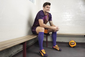 恩多比·恩乔：一位全面的球员，带领南非队走向新高度，恩多简历