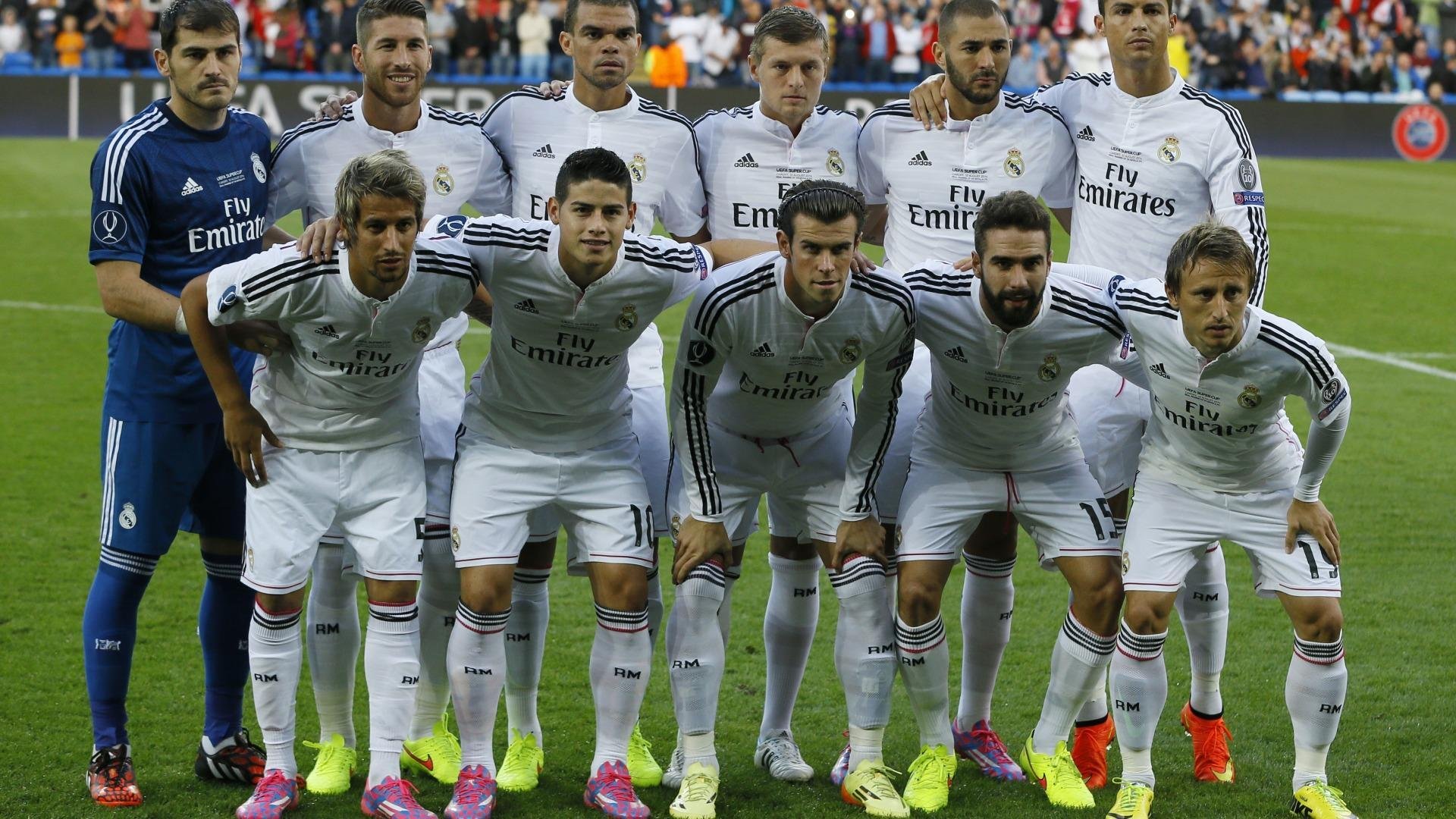 开云平台-《FIFA》2025年全球足球盛典正式开启，虚拟足球新纪元！，fifa足球游戏2022